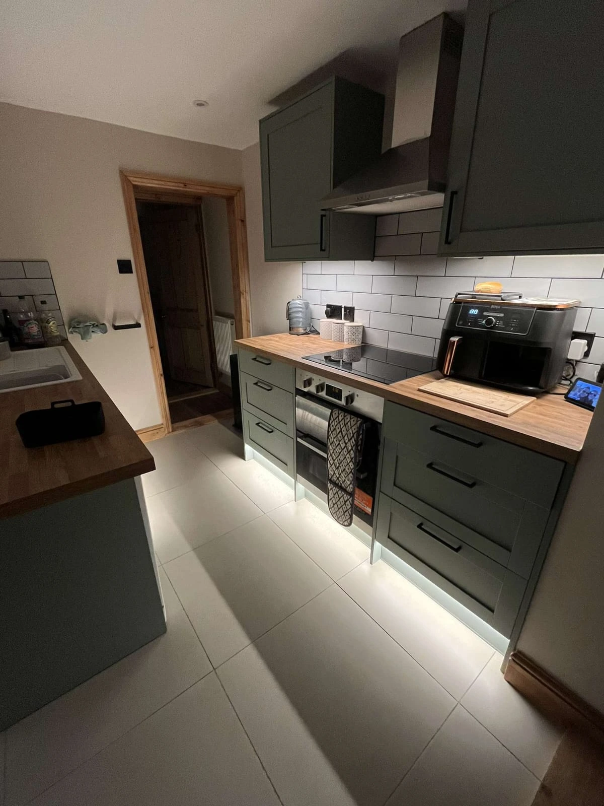 Kitchen under-cabinet LED lighting installed by GTB Electrical